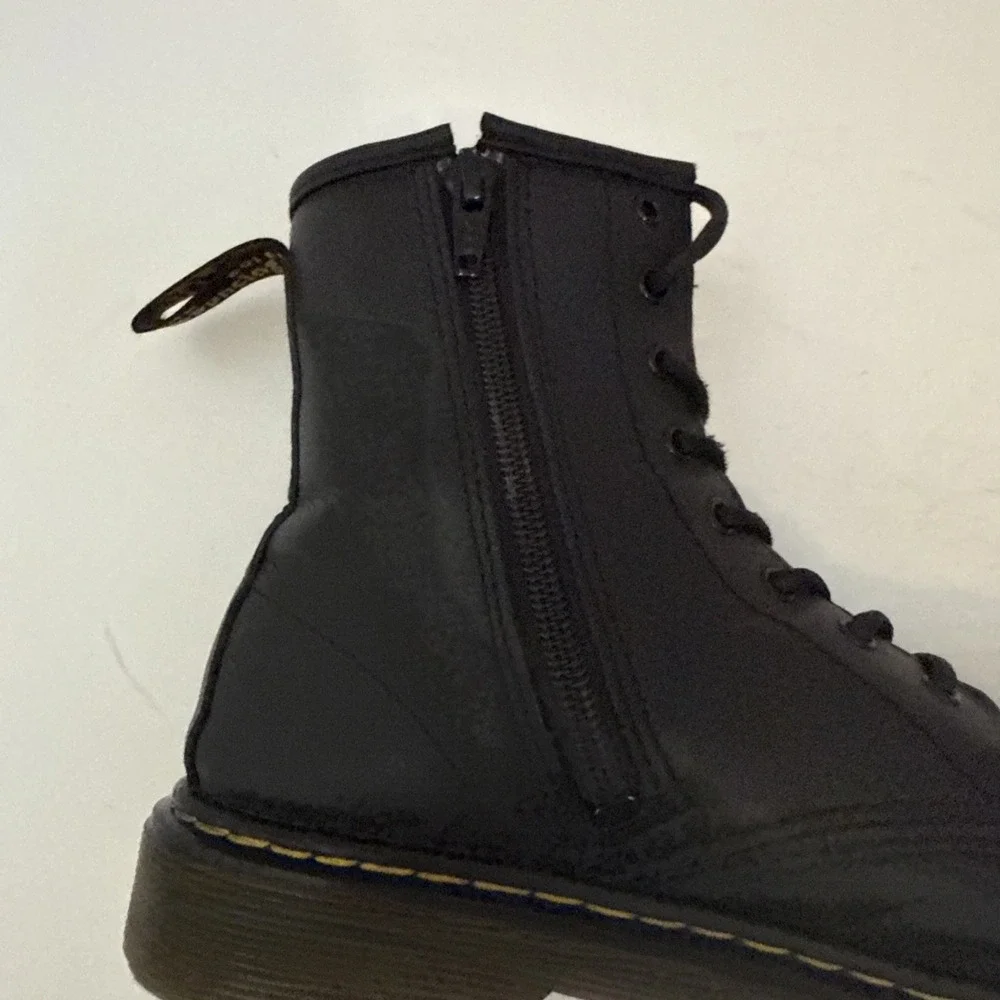 Dr. Martens 1460 Y Black Leather Lace Up Combat Boots Youth US 5